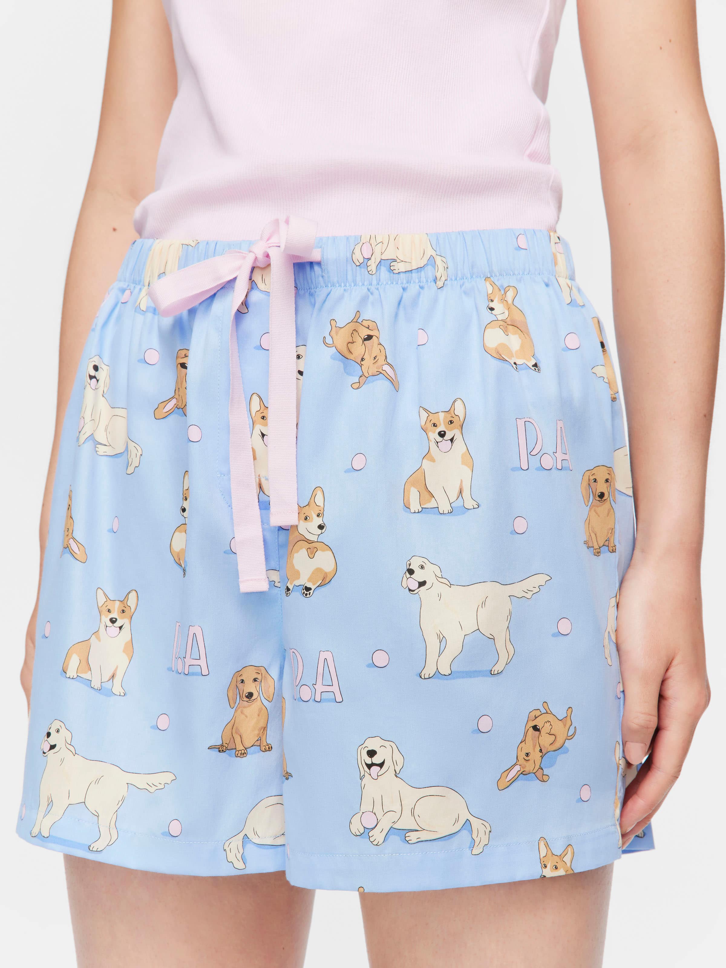 Playful Dog Mid Short