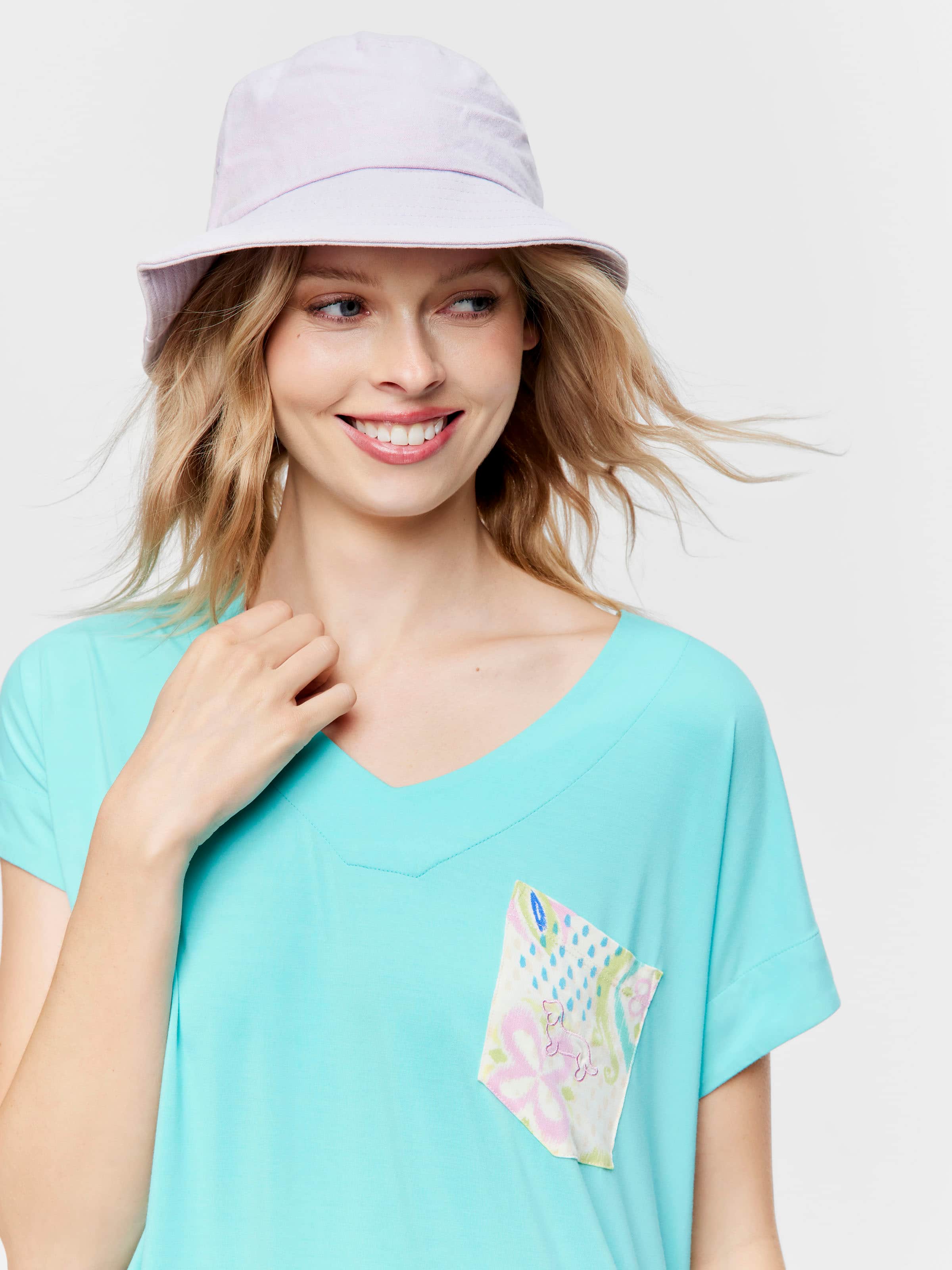 V Neck Pocket Tee