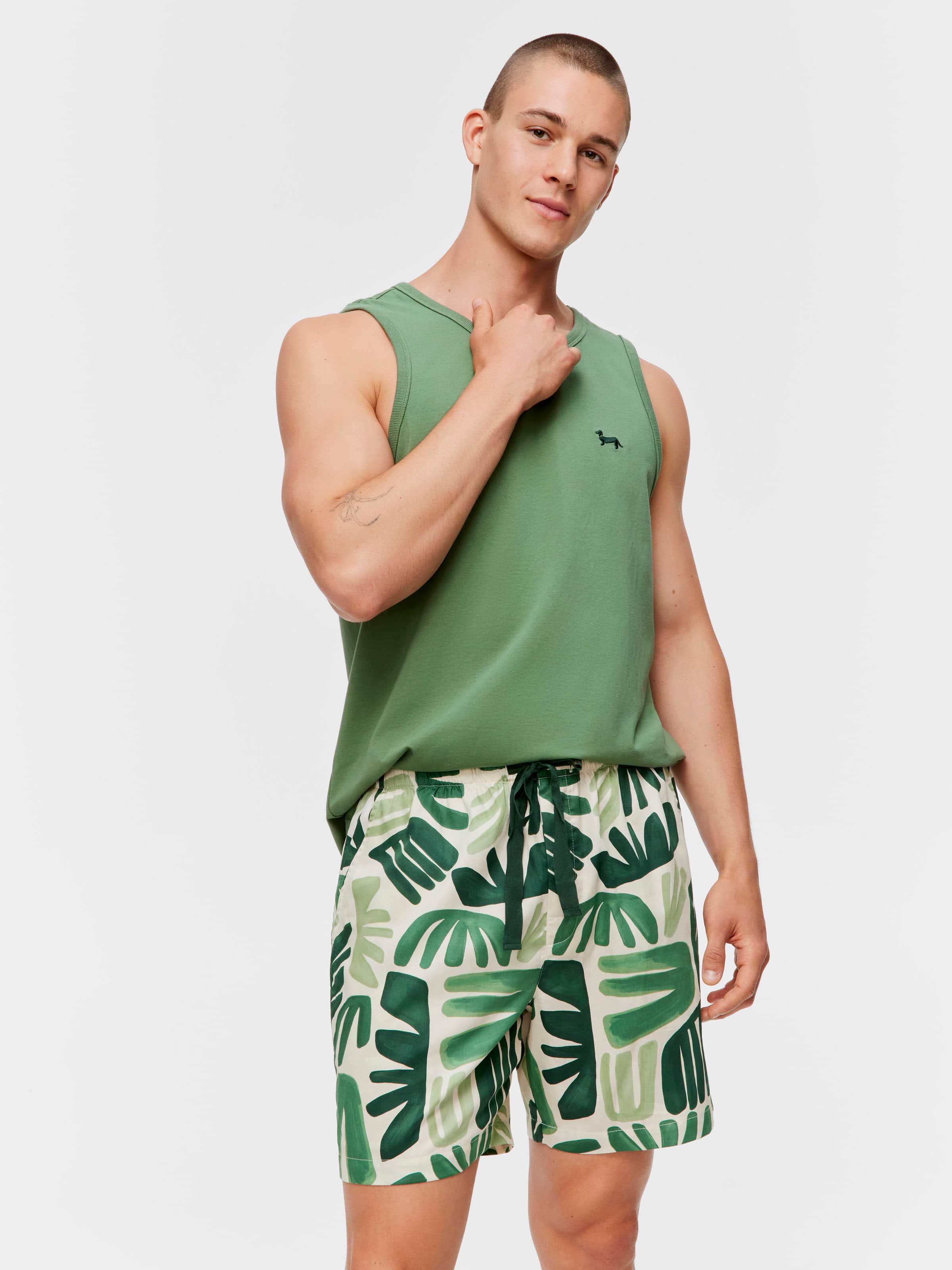Geo Palm Mid Short